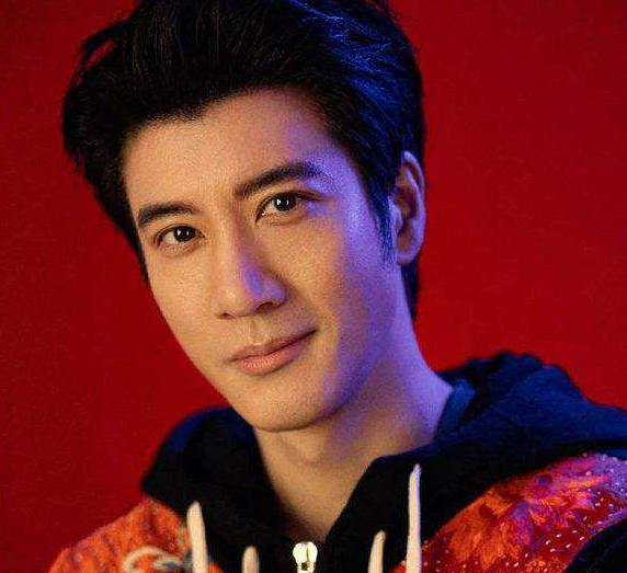 台圈还有几个好男人？男星接连翻车，出轨成性道德感低原因为何？
