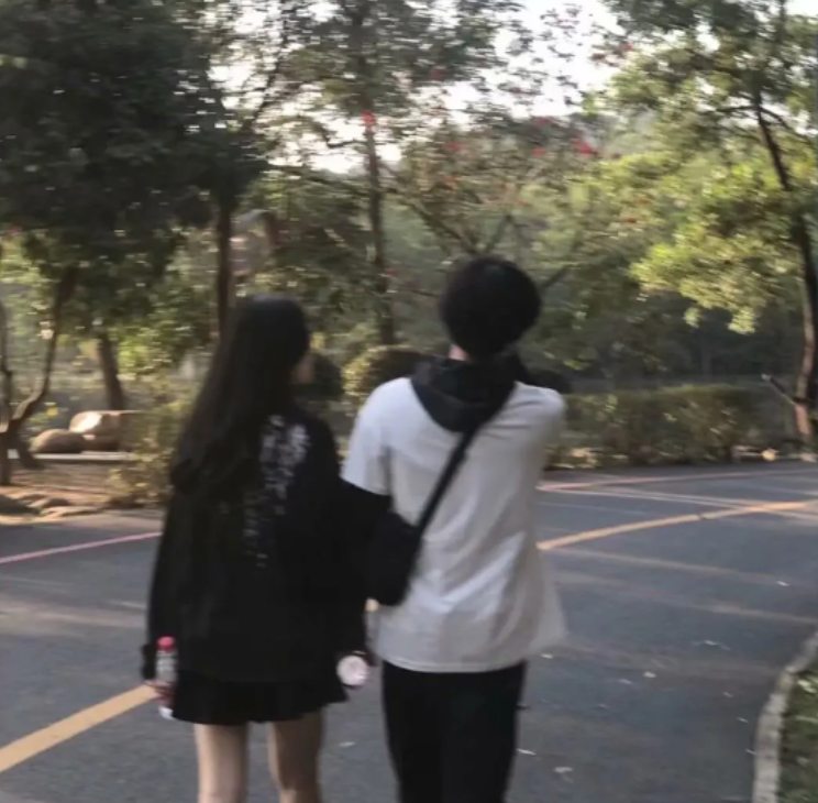 “男生尽量在大学时找到对象”，毕业后才明白，家长的建议太实用