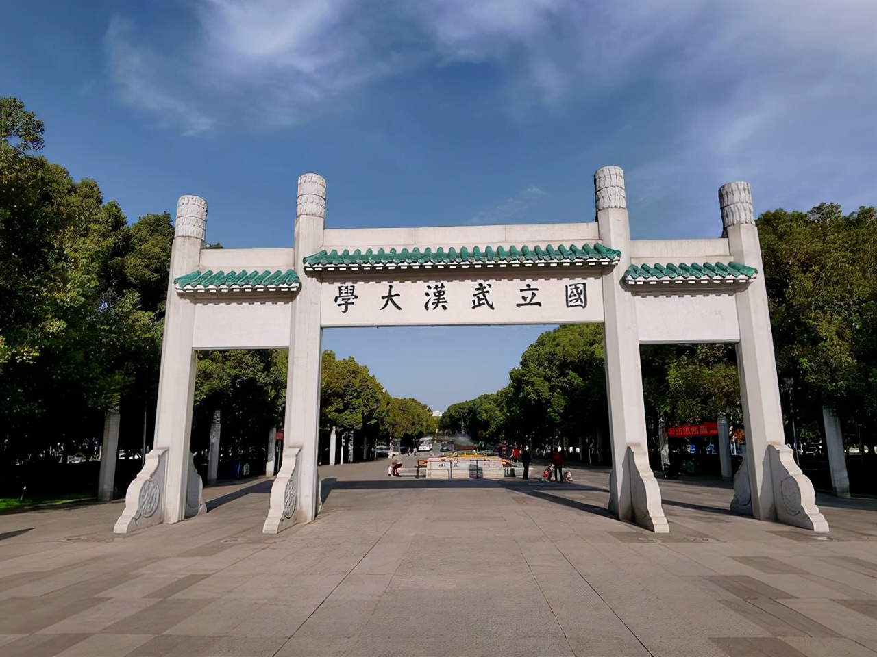 全国高校湖北录取分数排名，本地985太好考了