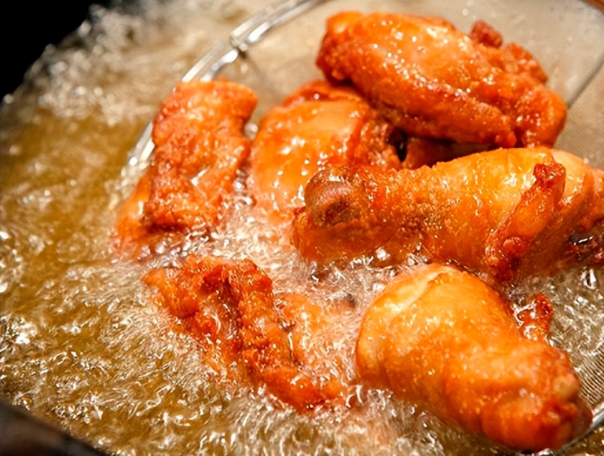4大食物少吃，易引血栓，造成梗