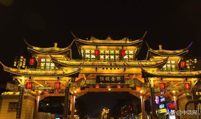 成都西部汽车城：西南地区大型现代化汽车专业市场