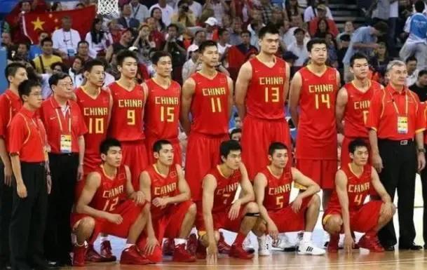 国人的骄傲：2008年北京奥运会经典回顾！中国男篮大战美国队.