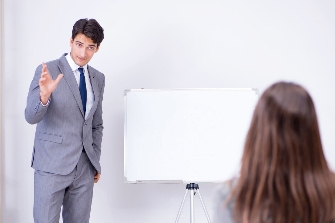 一个人在家也能做自媒体，这四种类型的账号，你都知道吗？