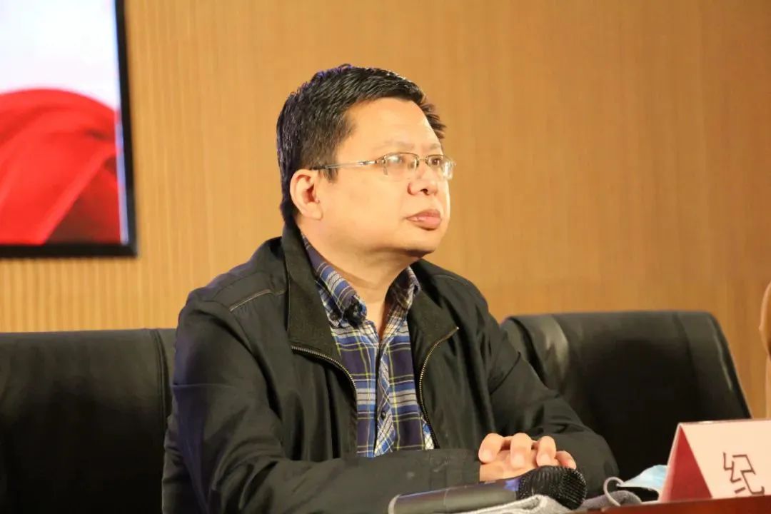 被免职的南京市民宗局副局长纪勤，去年曾陷举报风波受到纪检调查