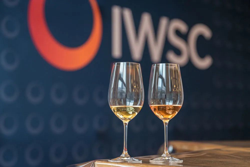中国葡萄酒在2022年IWSC的赛果展示出中国酿酒产业日益增强的信心