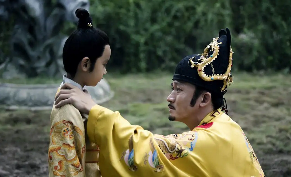 见过曾孙子,朱棣见过曾孙女,其他人只有朱高炽,朱厚熜,朱翊钧见过孙女