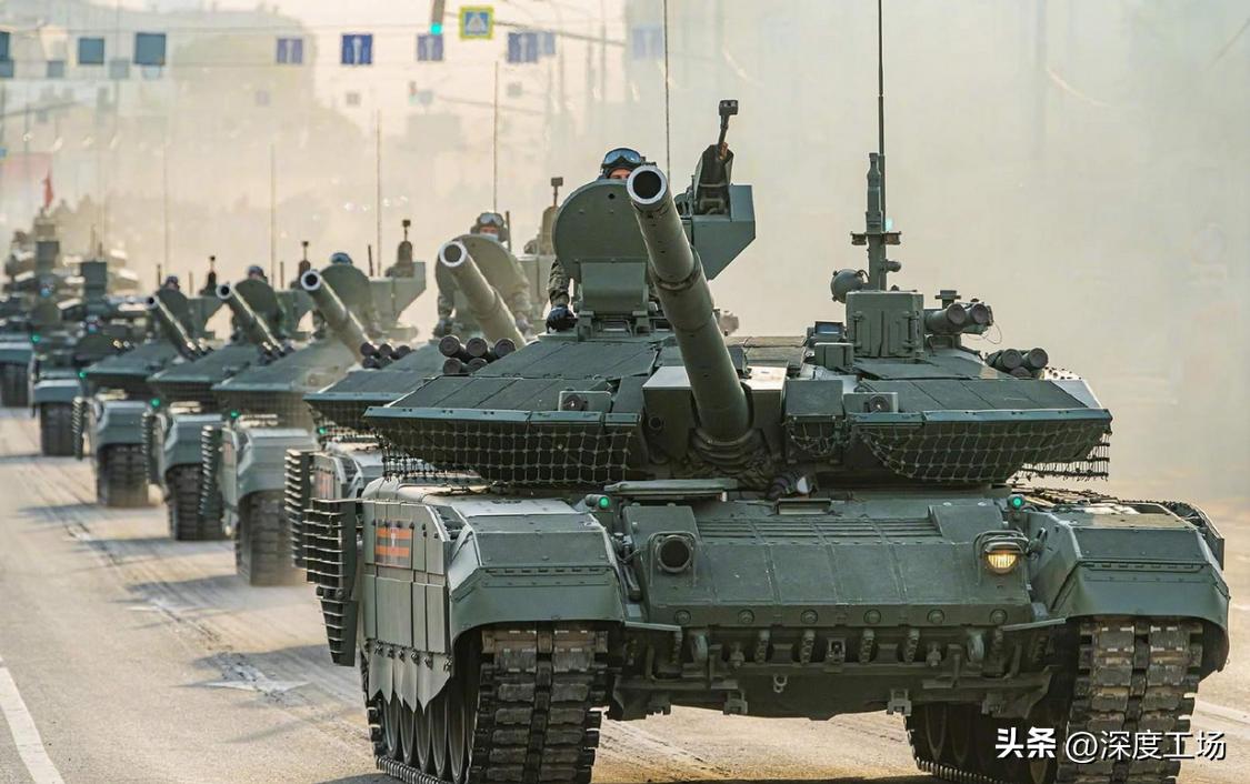 俄军拿出最后家底！俄罗斯改造800辆T-62型坦克：出动1943年重炮