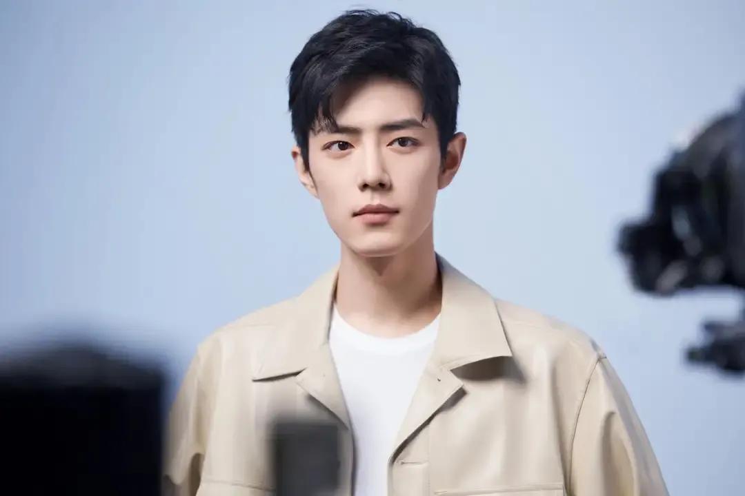 嗨嗨，肖战帅哦