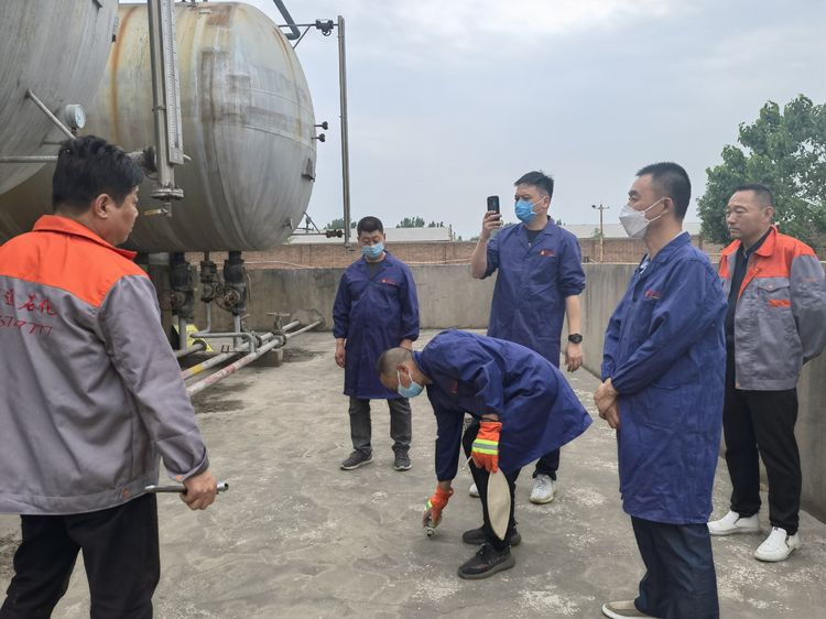 �������г��ල�����ּ��ָ��δ����ʯ��Һ����������ȫ����