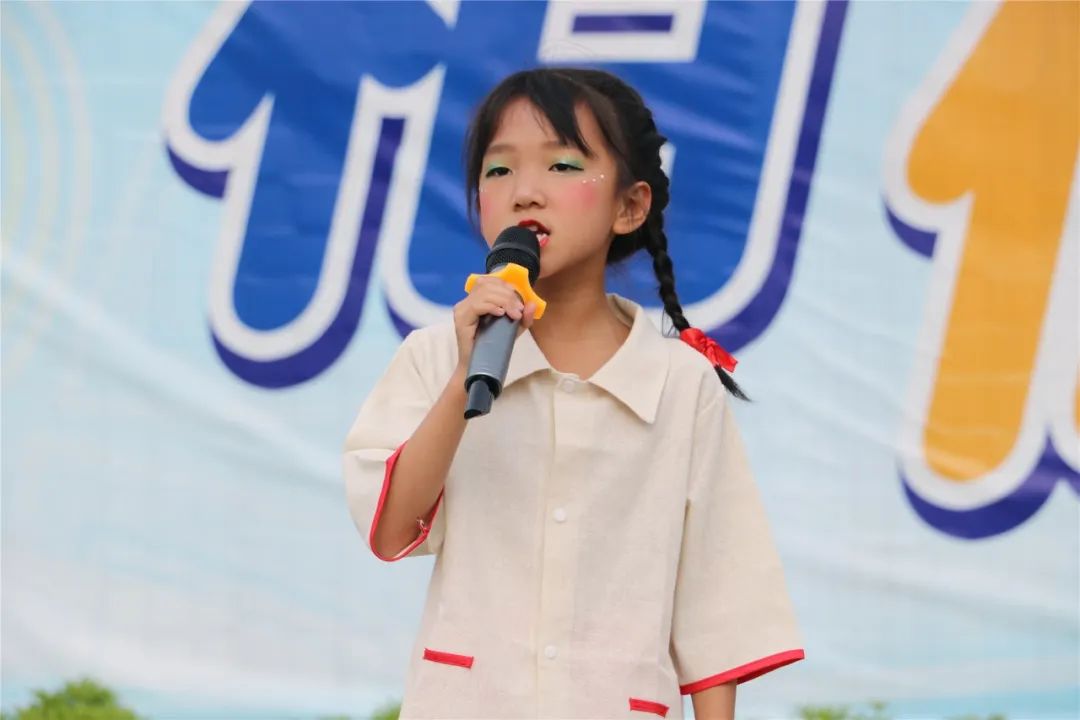 从心起步 健康成长｜实验小学外国语学校举行心理健康主题升旗仪式