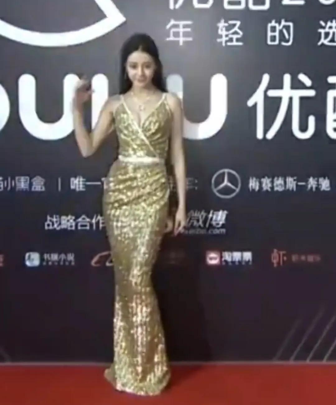 这就是所谓的摇曳身姿#迪丽热巴