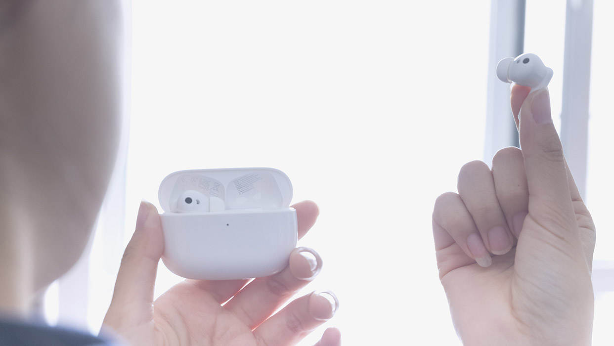 TWS耳机界的一匹黑马，荣耀Earbuds 3 Pro千万不要错过