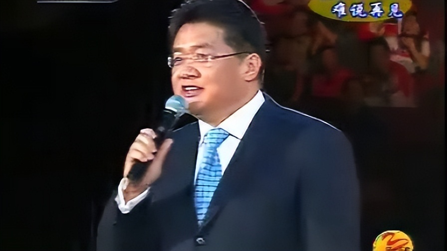 2010世界杯豪门盛宴主持人（成龙和张斌只不过犯了一个同样的错，为什么有天壤之别？）