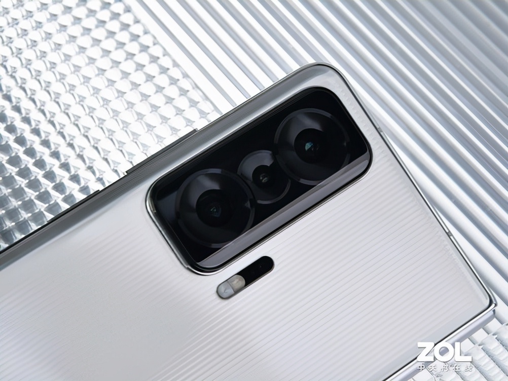 荣耀Magic（淘宝黑屏怎么回事啊）