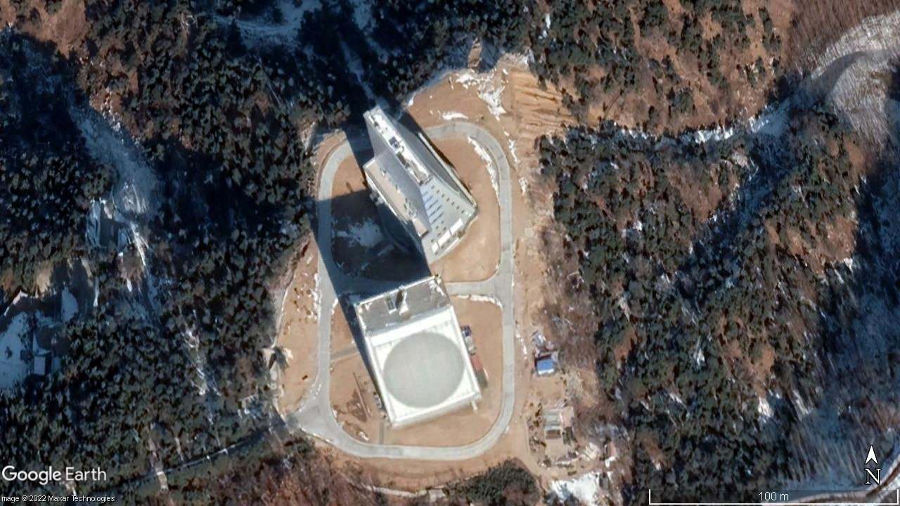 ������ĸͬ���򾺼�������󵽸���ǧ������ź�ĸ��ӽ�������