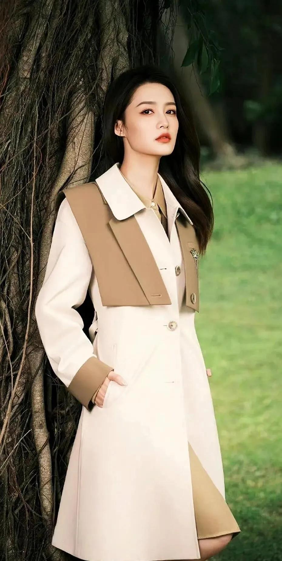 貌美如花李沁靓图