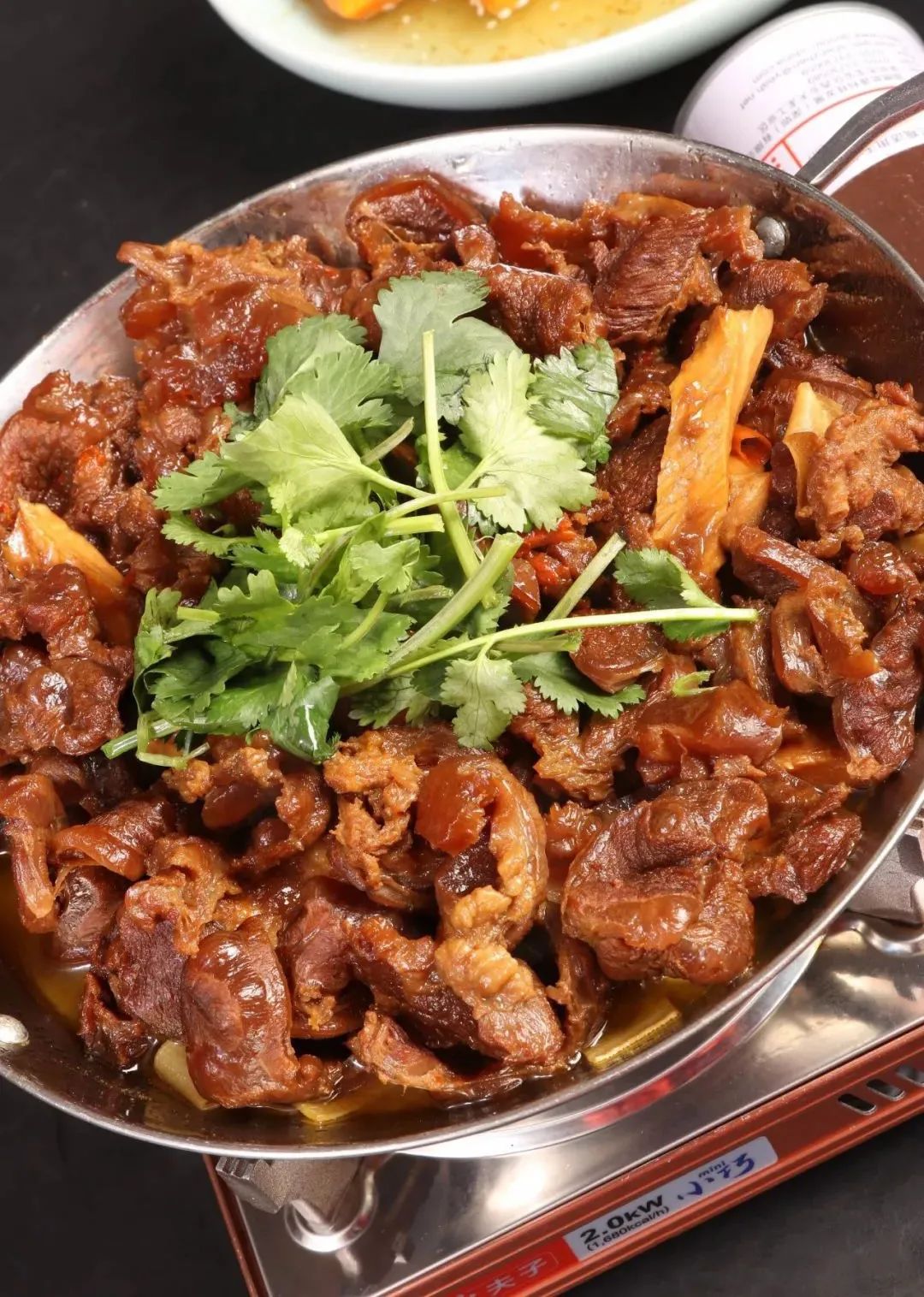 春寒料峭，做这类菜品够暖够烫，家人最爱