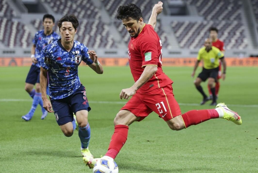 国足世界杯预选赛有外援吗（国足李铁再爆新料，供出3人只是个开始，足协陈戌源也要头大了）