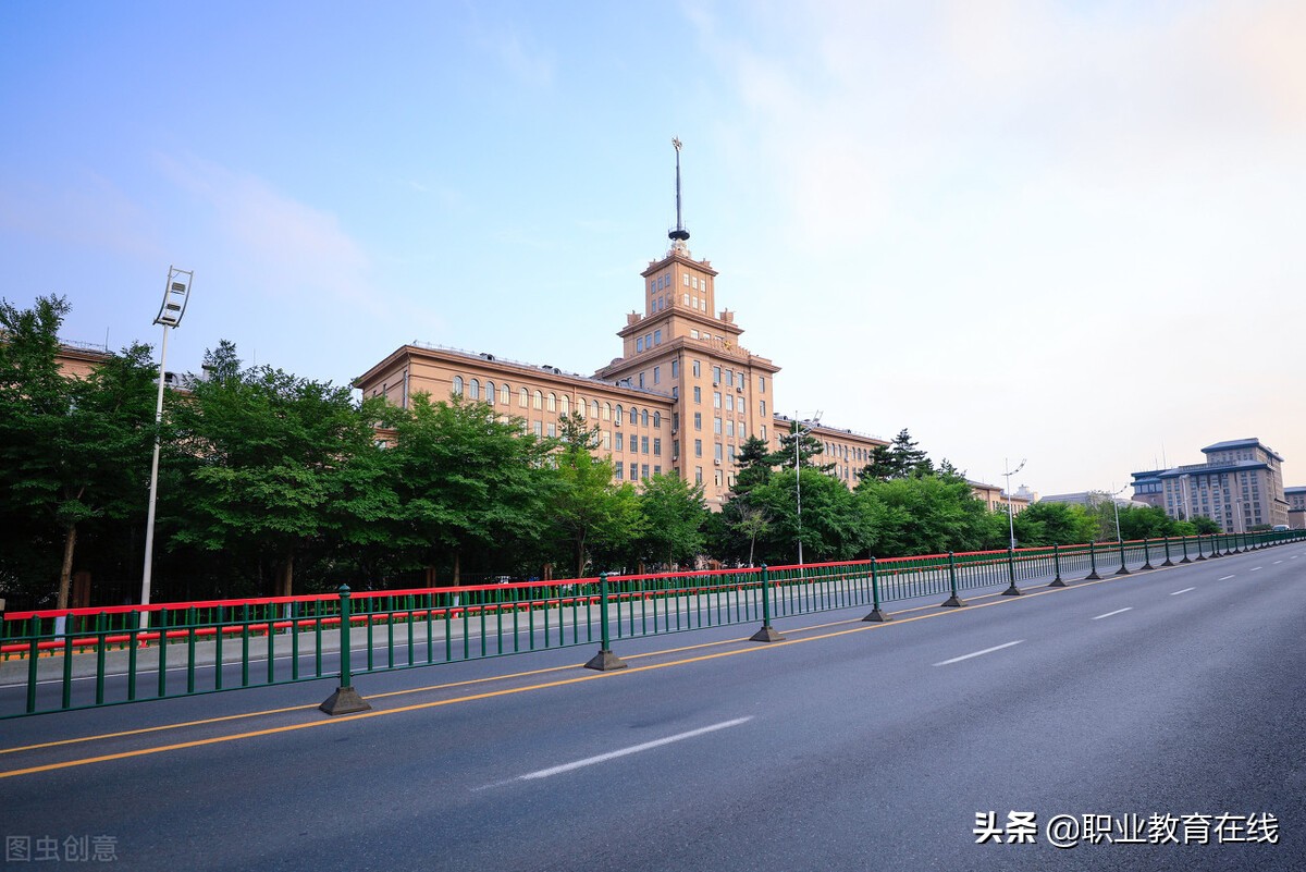 东北的大学都不行了吗？看看2022年东北地区高校排名