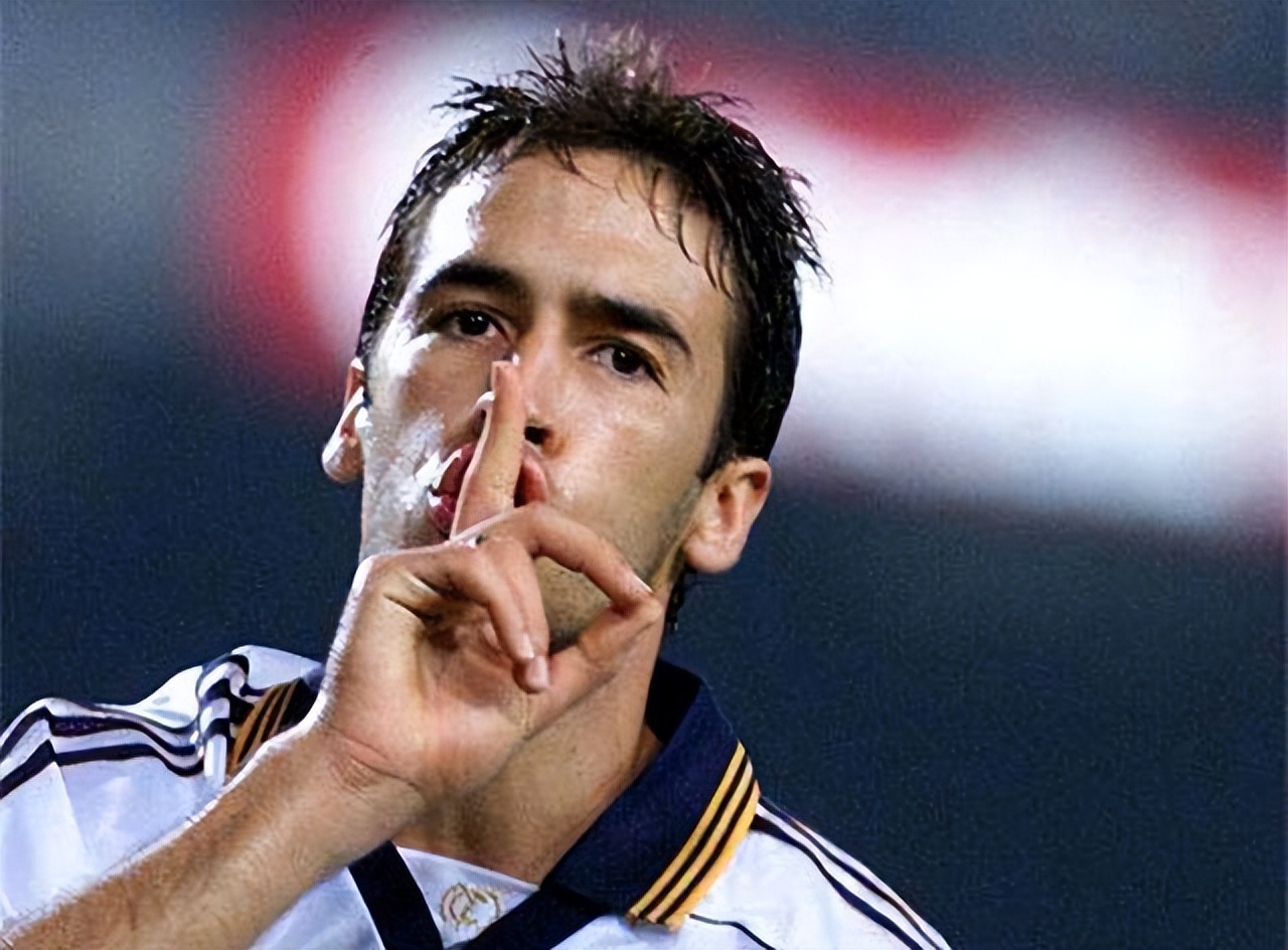 我向皇马名宿劳尔学习了很多(劳尔觉得玛丽娜的眼光很普通,穆科科有