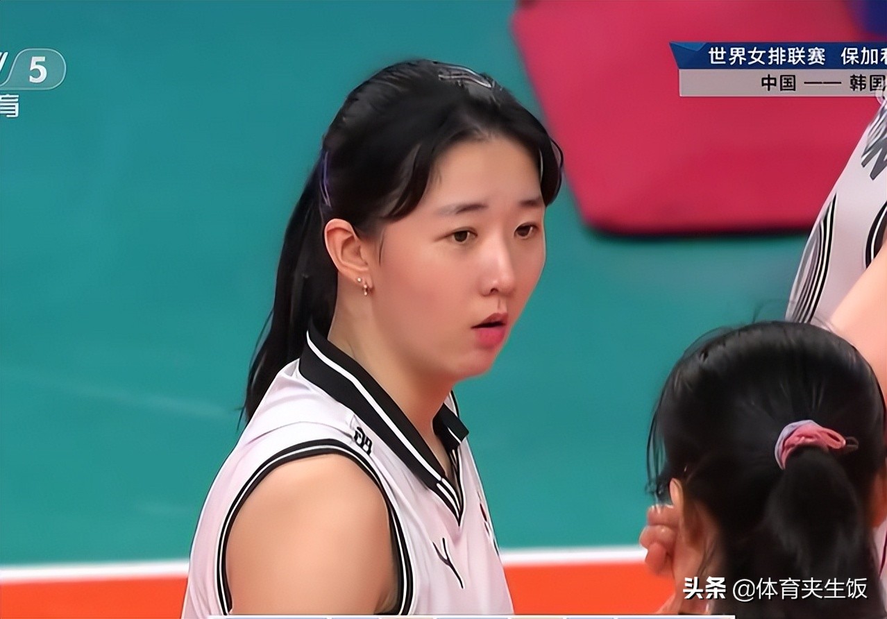 24即时比分(最新积分榜：中国队3-1艰难获胜，暂升第4！日本队受牵连又下跌)