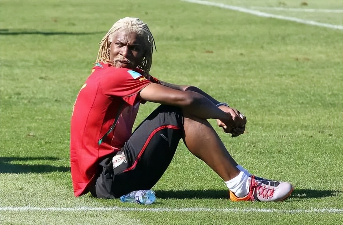 俱乐部教练世界杯期间（6位卡塔尔世界杯主帅，曾作为球员参加了02世界杯，他们都是谁？）