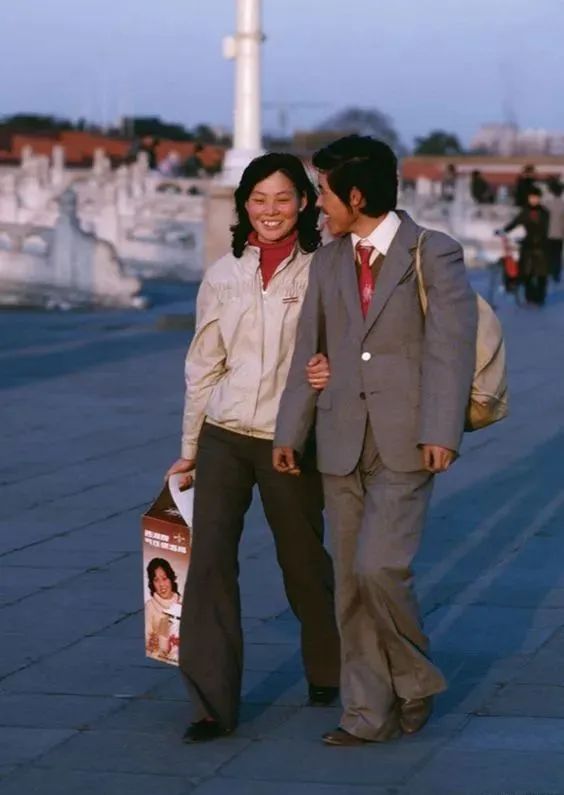 80年代的时尚,现在又流行回来了