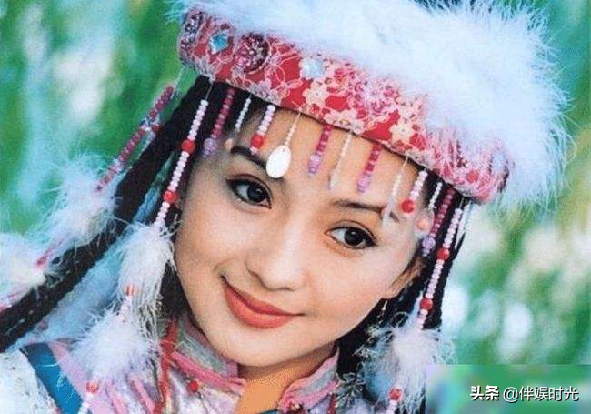 “美人出场”不要硬演！这几位女星告诉你，什么叫做“一眼万年”