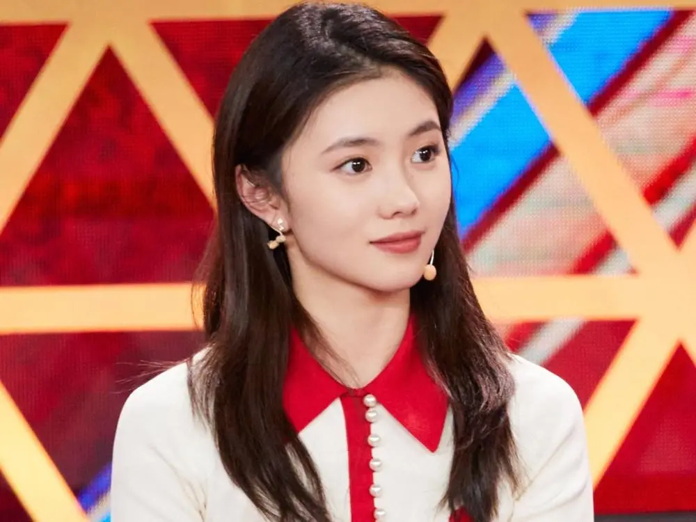 00后“谋女郎”刘浩存：小心思充满文艺，只是一个快乐的小仙女