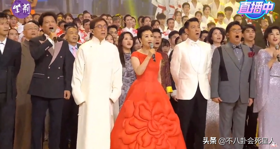 香港回归晚会落幕！刘德华老了、陈伟霆脸胖，成龙神采奕奕