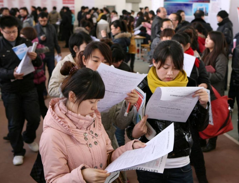 这些证书含金量很低，将来用处不大，大学生不要再做无用功