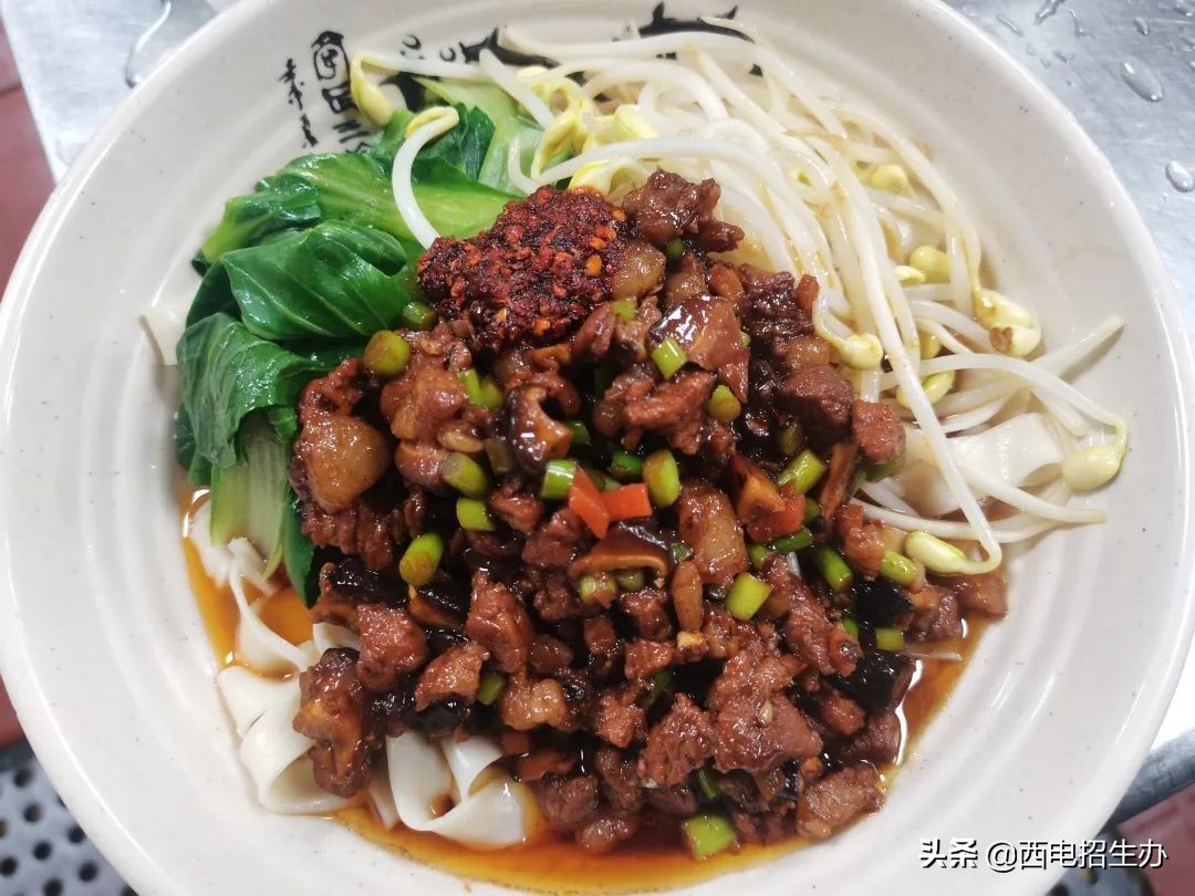 全年可供应10万份！陕西一高校推出1元爱心餐，背后原因超暖心