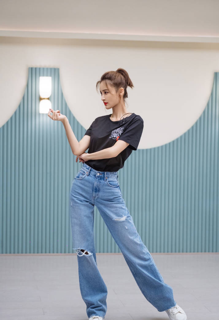 《浪姐3》五公前，姐姐们的“工作”照，快来收藏吧