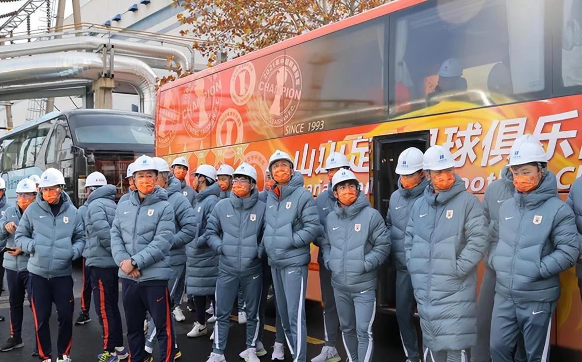 中超投资的钱来自哪里（山东泰山背后金主亮相！文旅不投钱也无妨，赛季目标锁定中超夺冠）