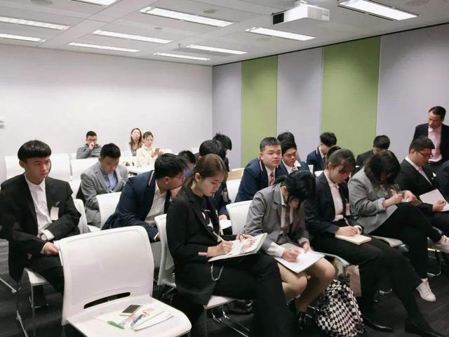 金融专业要考的证书有哪些？种类繁多，这几个证书，最具含金量