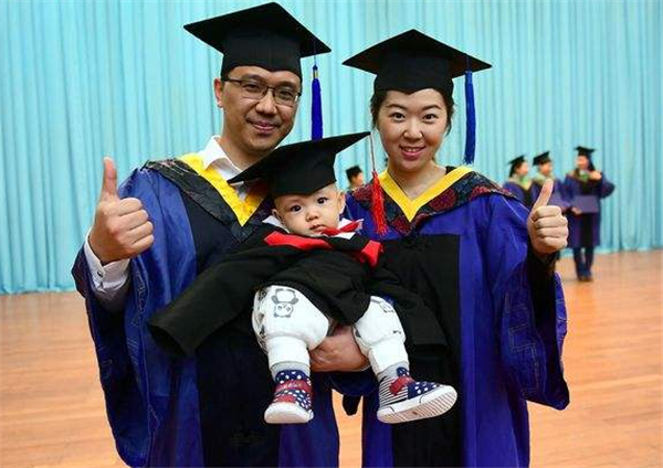 南开大学“夫妻寝室”火了，网友夸赞人性化，率先支持三胎政策？