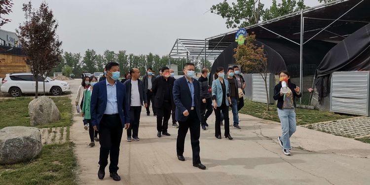 �������� ������ҵ����δ�����г���ܾ��ƶ�ũҵ��׼��������