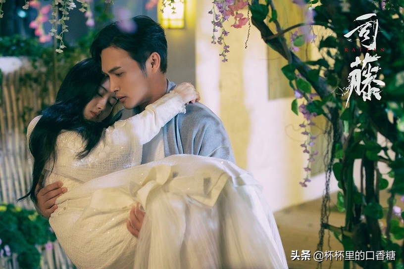 2021甜宠爱情剧网播量！《你微笑时很美》进榜，《一生一世》第七