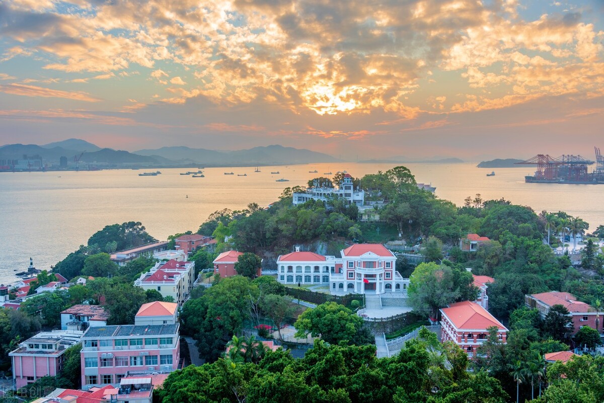 中国十大热门旅游城市，看看你所在的城市有没有上榜