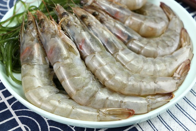 图片[2]-【油焖大虾】做法步骤图 鲜味又入味 好吃到舔手指-起舞食谱网