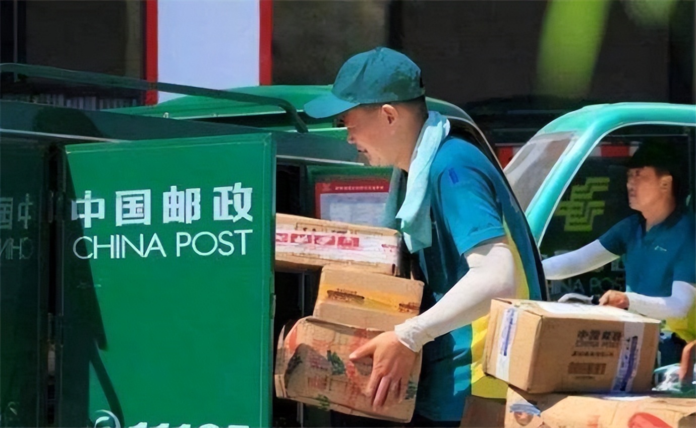 中国最强快递公司，却被网友质疑开不下去，中国邮政的隐秘硬实力