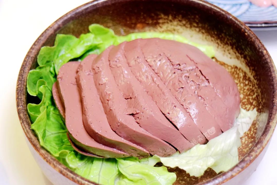 厦门首家潮汕卤水火锅，烫鹅肝海鲜味道好，人均120吃出500的感觉