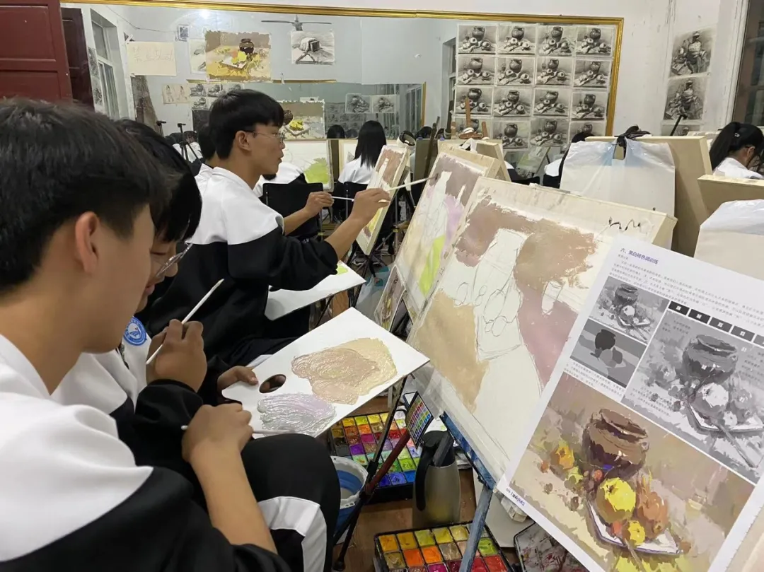 唐河县育才实验学校本科艺体类考生上线率73.6% 如何做到的