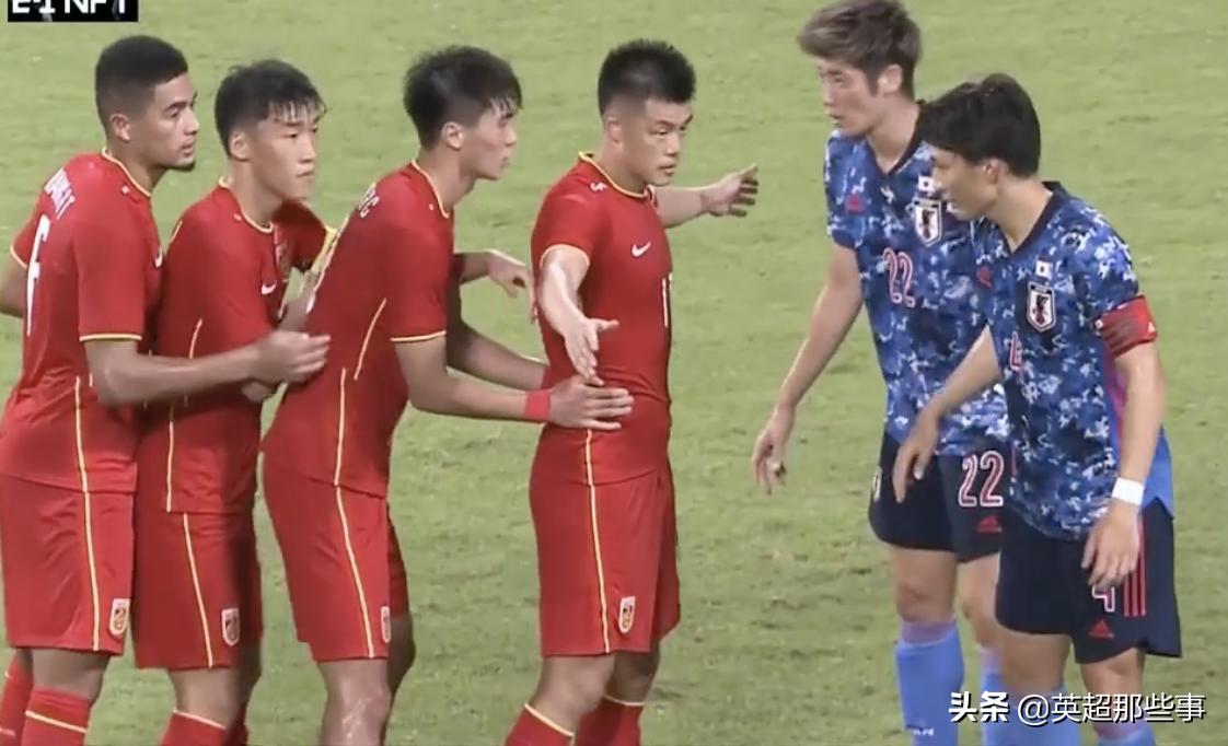 0-0！中国男足逼平日本，收获东亚杯首个积分，提前一轮无缘争冠