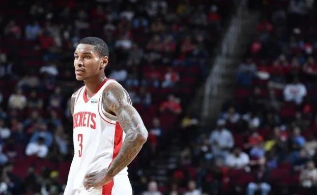 nba球員有哪些數(shù)據(jù)不突出（一塌糊涂！本賽季發(fā)揮最糟糕的十位球員，湯普森實力下滑嚴重）