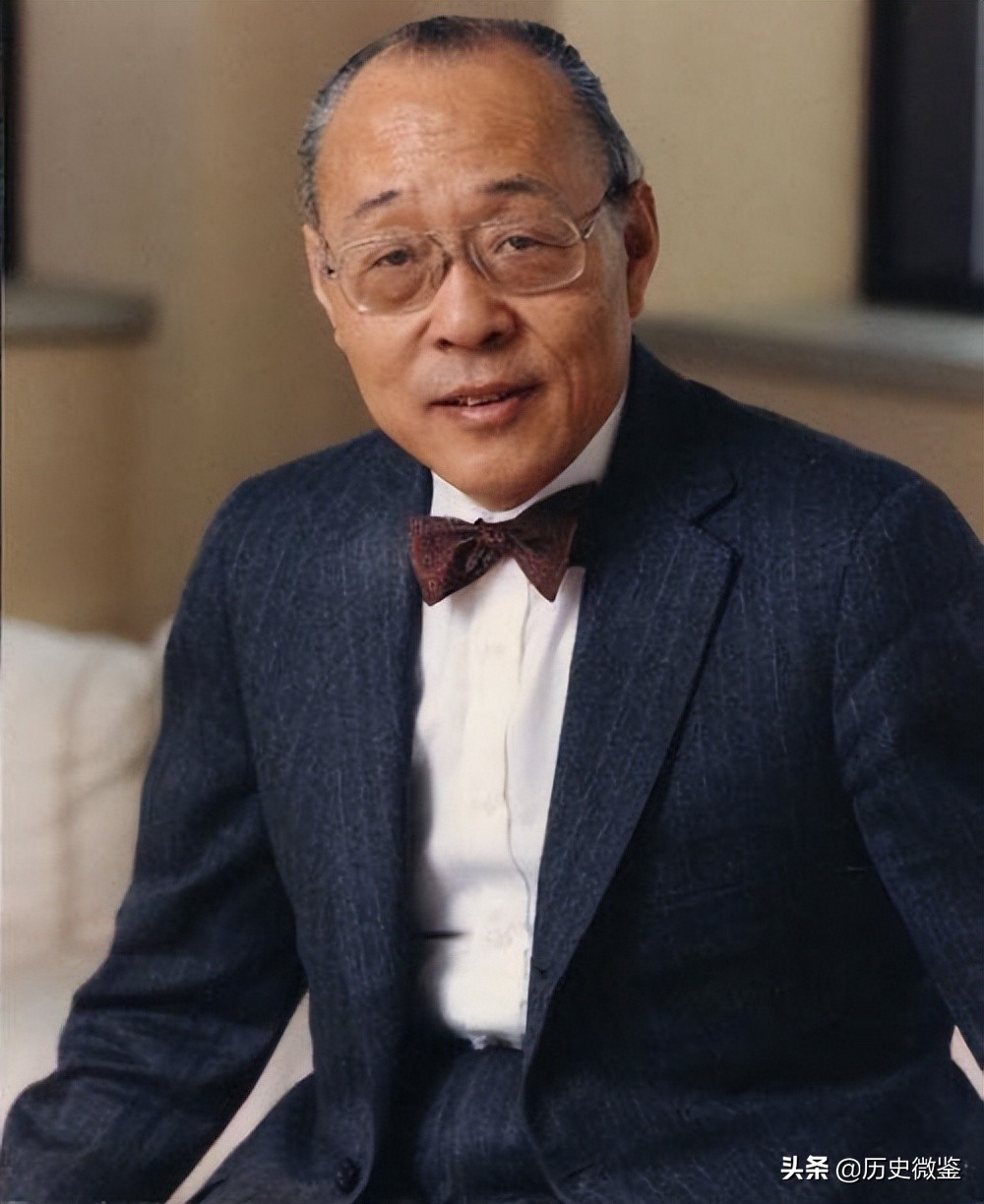 王安：凭一人之力挑战美国巨头，称霸市场20年，却因一念之差破产