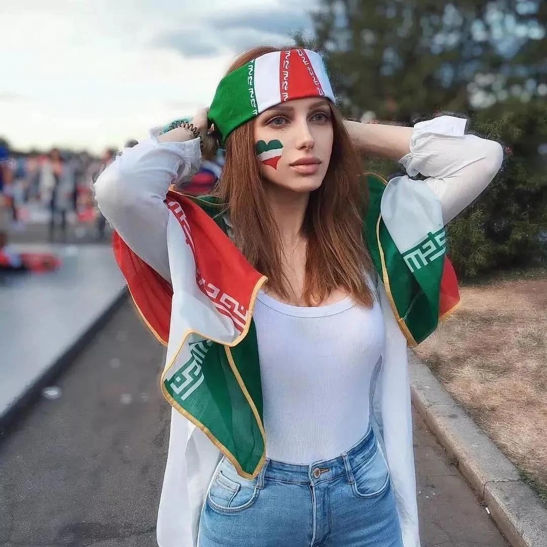 2014世界杯韩国女球迷（世界杯最美女球迷你知道几个！中国最美女球迷你知道是谁吗？）