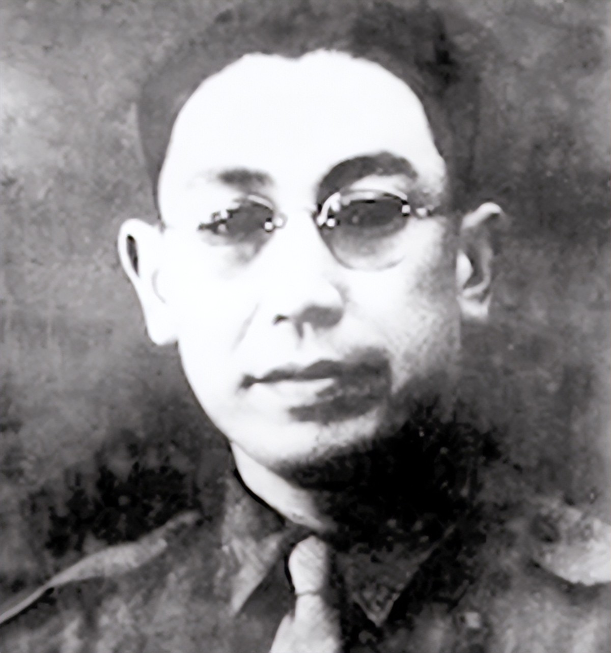 �����������䣺Ǳ����Ӫ�߲���꣬��������Ĺ�������ֻ������