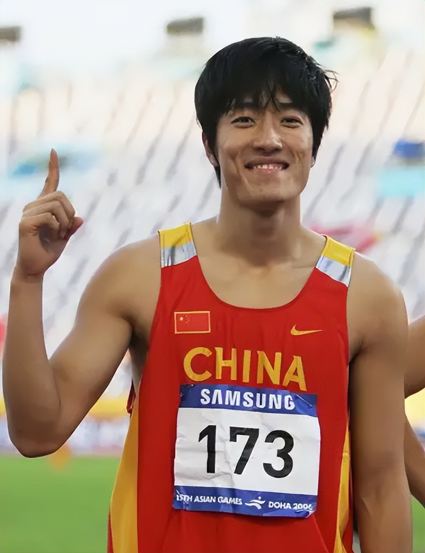 刘翔在奥运会参加几个项目（04年奥运会刘翔共跑了4枪，成绩分别是什么？看了才明白他有多强）