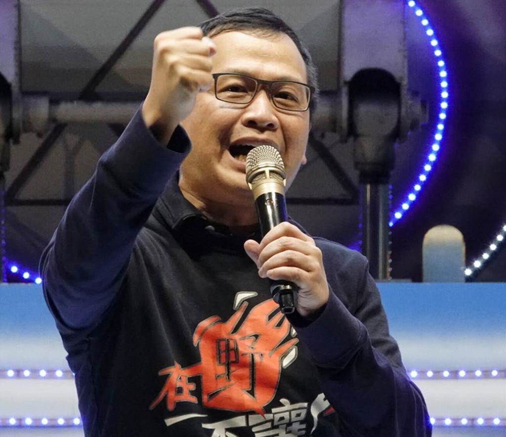 桃園藍議員稱“不希望有人空降來選市長”，台網友留言力挺羅智強